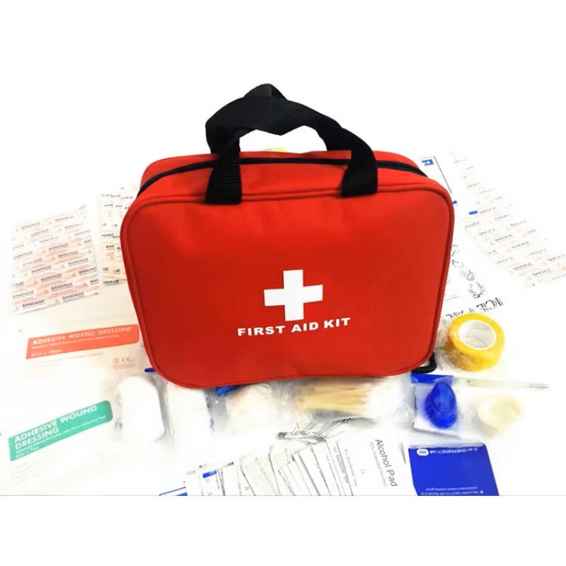 Erste-Hilfe-Set mit kompakter  – First Aid Bag Kit Bewertung und Preis